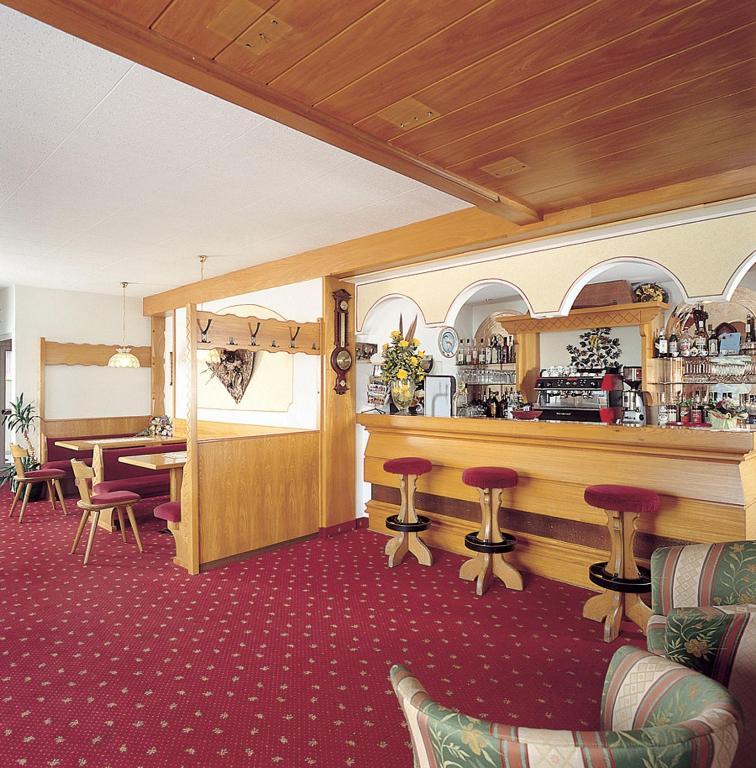 Hotel Olympia Molveno Exterior photo