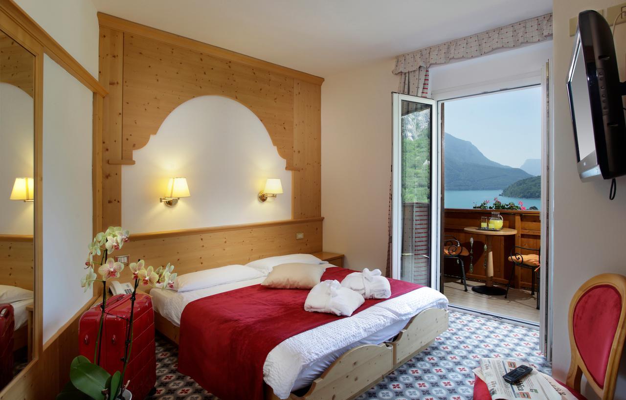 Hotel Olympia Molveno Exterior photo